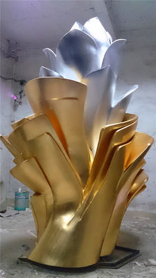 Goldfolien-Edelstahl-Skulptur-Zusammenfassung kleben moderne silberne Skulptur